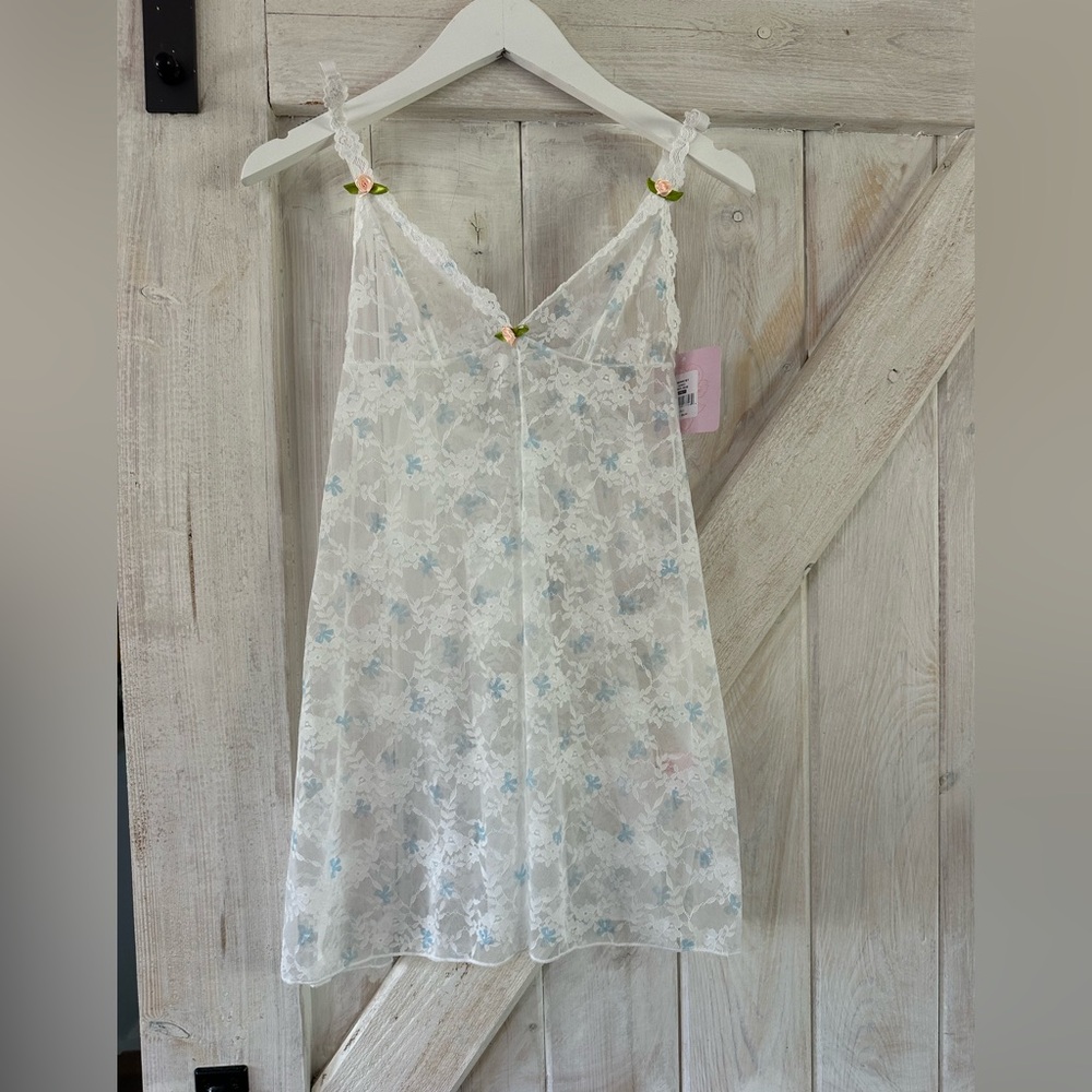 Sheer Lace Chemise Set Nightdress in White with Blue Accents 
NWT